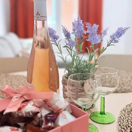 Beautiful And Comfortable Vieux Apartman *